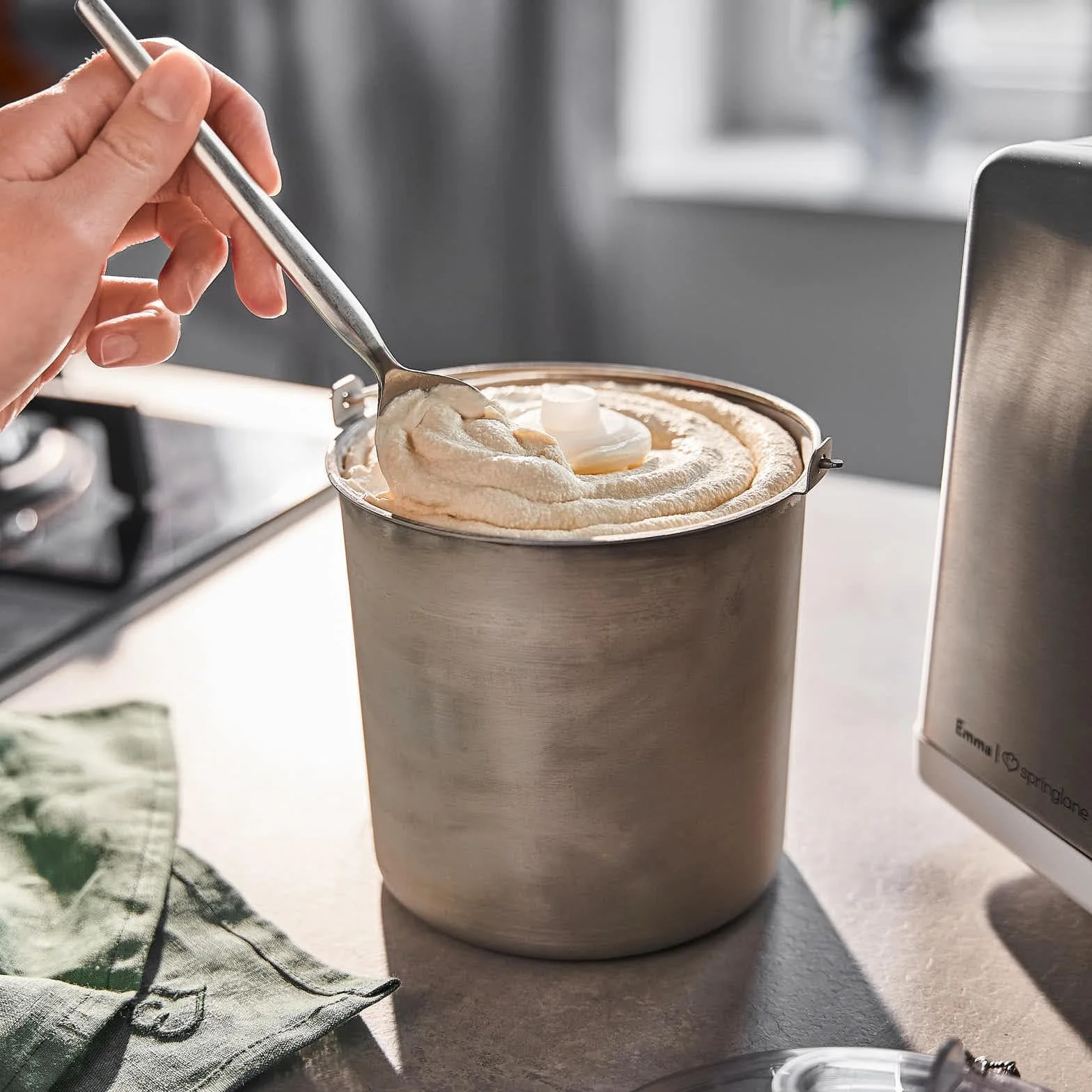 SPRINGLANE Contenitore per gelato in acciaio inox per macchina del gelato, contenitore aggiuntivo (Emma, 1,5 L)