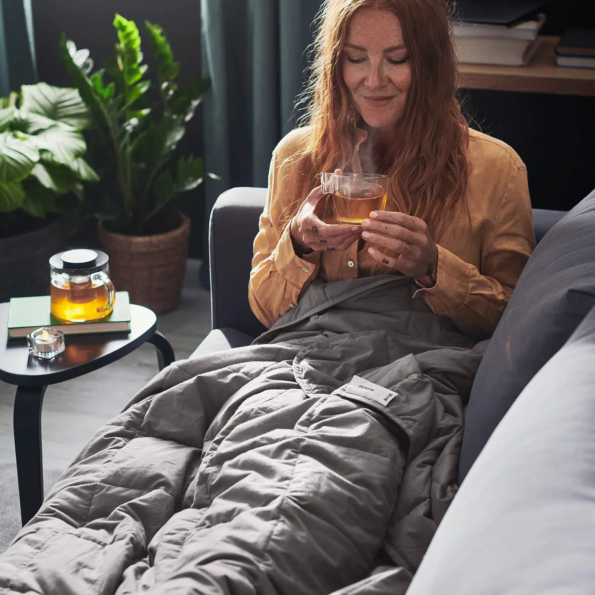 Ikea Coperta ponderata ODONVIDE, luce calda, 150x200 cm 6 kg, grigio scuro